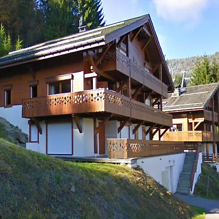 Apartment Cosy Au Pied Des Pistes Avec Balcon Et Parking Couvert - Fr-1-459-225